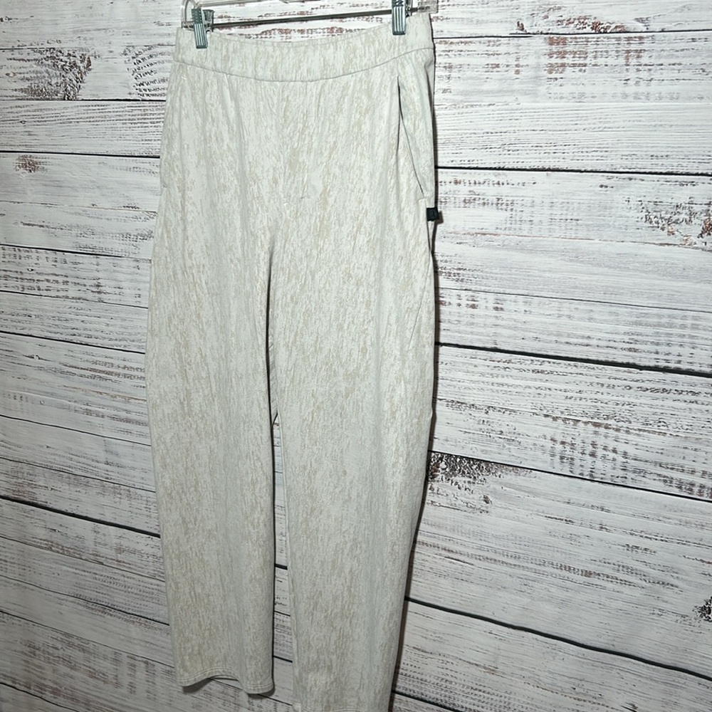 Lululemon Lab Relaxed Jogger Jacquard
Mosaic Mirage Jacquard RARE 6 - Picture 6 of 16